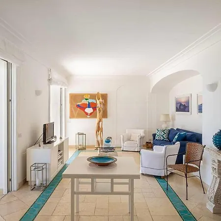 5br Castello - What'app - 0049-1762-5840-693 - For Reservations! * Κάπρι